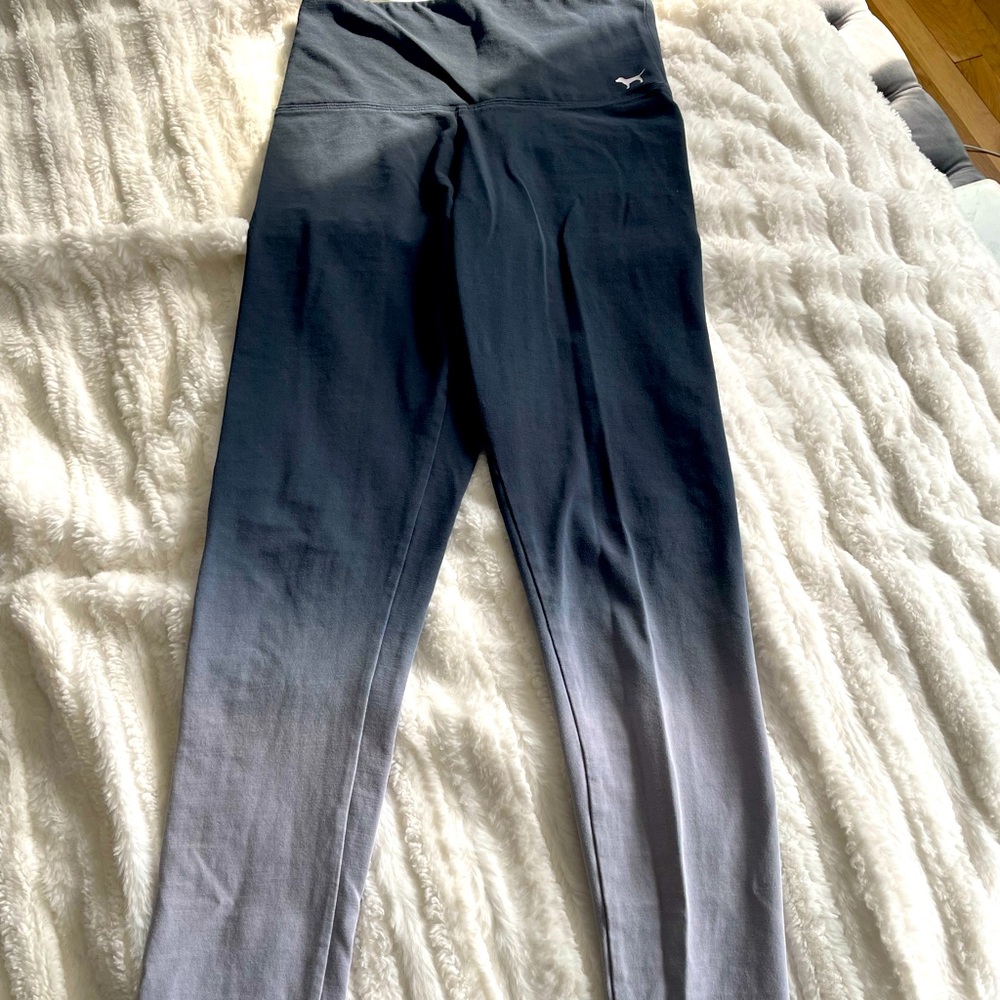 Victoria’s Secret Pink Ombré Leggings